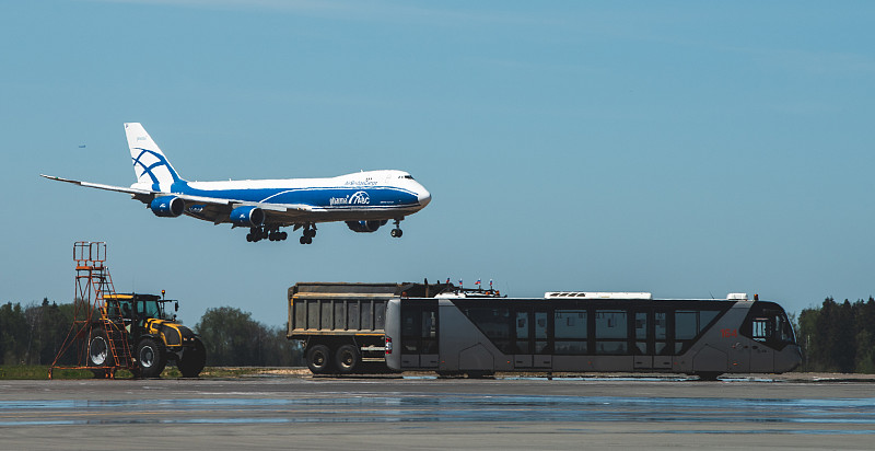 西班牙互寄明信片要几天