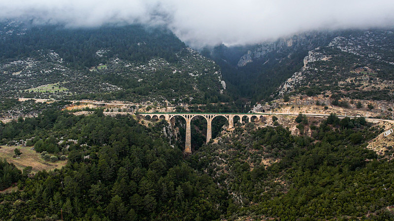 发货到西班牙一票多少钱