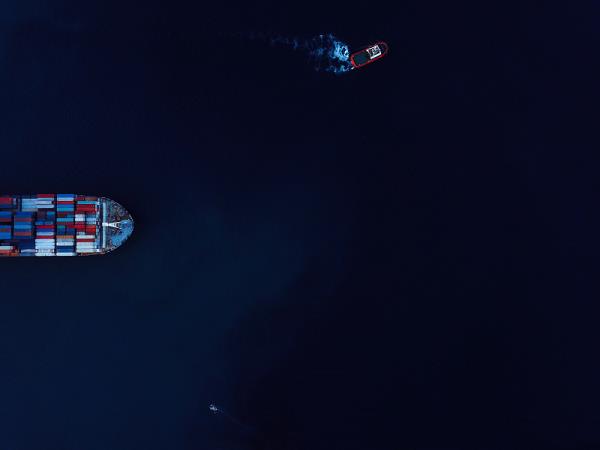 国际物流港口公司耗资9500万美元的扩建码头