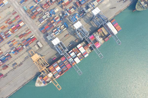 突发！中欧百年一遇大暴雪，跨境物流运力将瘫痪？