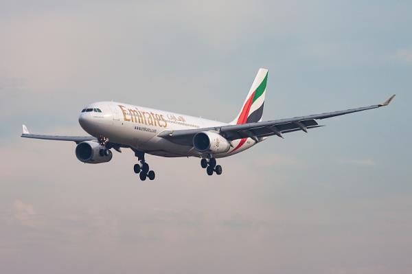 电脑邮寄西班牙多少钱一个