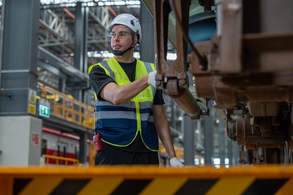 交深圳货代的货可以做到当天出单吗？