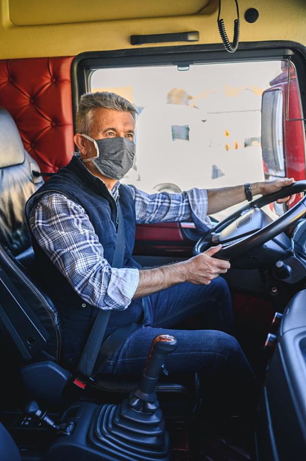 西班牙联邦快递价格多少