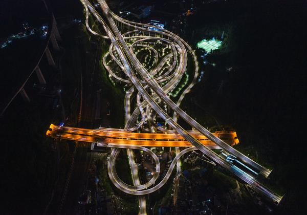 五种跨境物流模式的优缺点是什么？