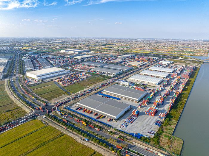 亚马逊分仓新规应对策略！3招教你降本避坑。