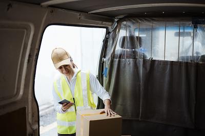 新风口！速卖通成首个开放配镜招商的跨境电商平台