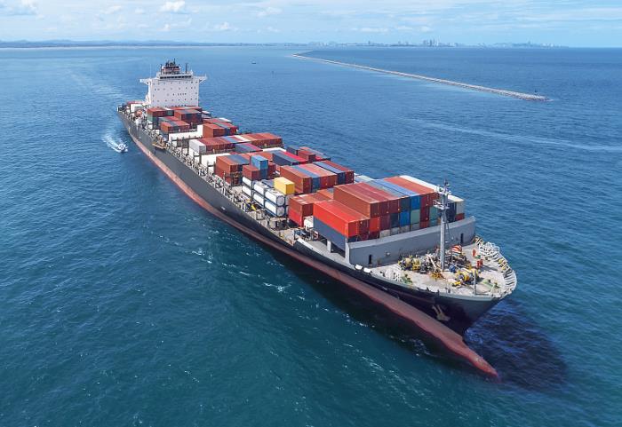 国际快递运费计算中,首重和续重是如何规定的? 国际快递运费计算中,首重和续重是如何规定的?