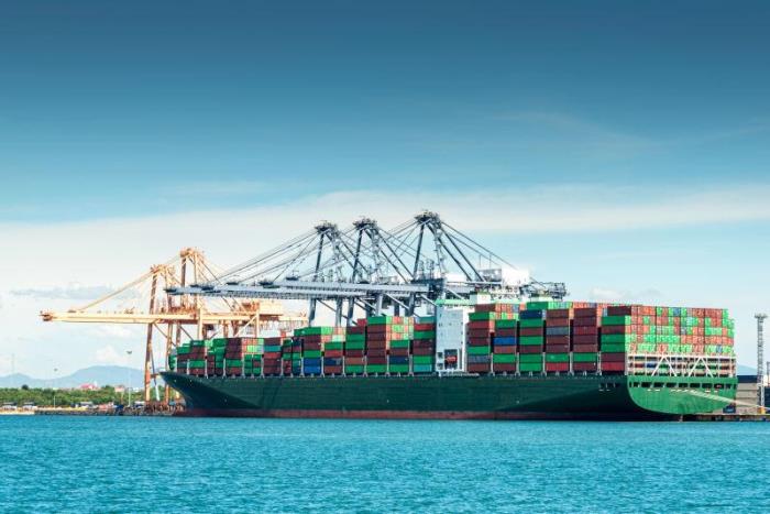 私人飞机零部件加急运输:哪种方式更靠谱?费用与注意事项全解析 私人飞机零部件加急运输:哪种方式更靠谱?费用与注意事项全解析