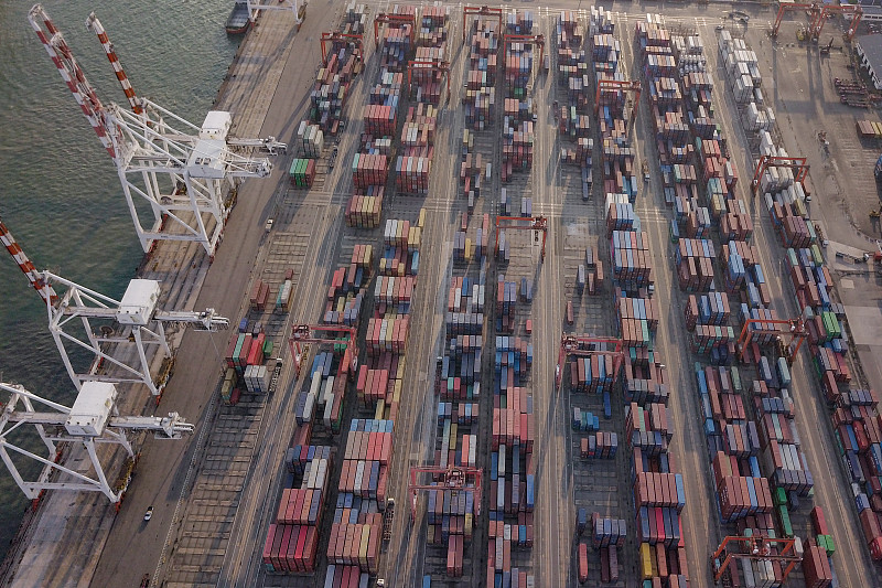 中国到西班牙海运需要多久，费用是多少