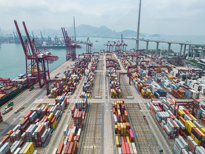 国际海运公司将加收巴塞罗那港附加费