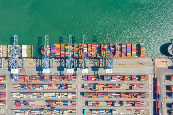 国际海运巴塞罗那港口查获4吨可卡因