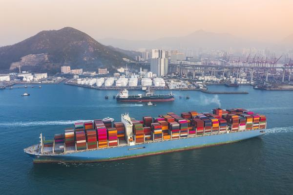 汽车海运到西班牙多少钱