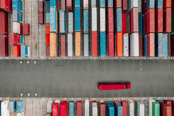 天津港到西班牙海运多久