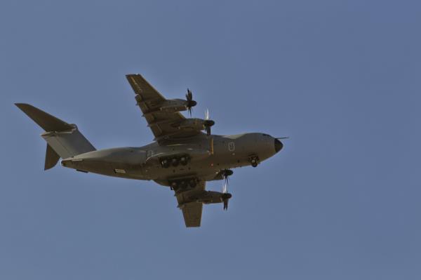 zh到西班牙空运多少钱